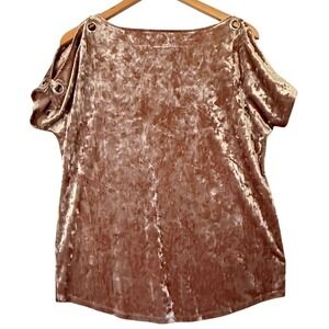 Cable & Gauge Crushed Velvet Cold Shoulder Blouse Size M Grommet Glam 90s Rock